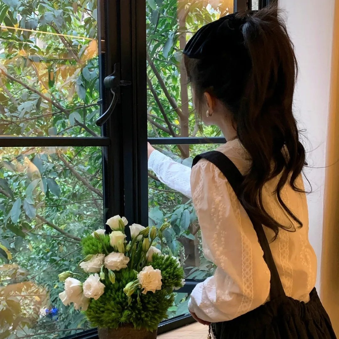 禁苑春浓